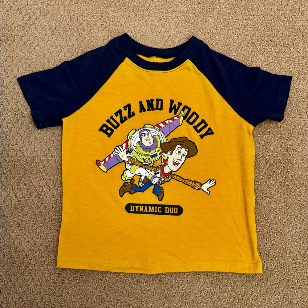Toy Story Buzz and Woody boys shirt. Size 5T